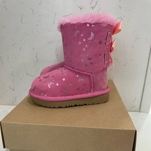 Ugg Bailey bow moon & stars